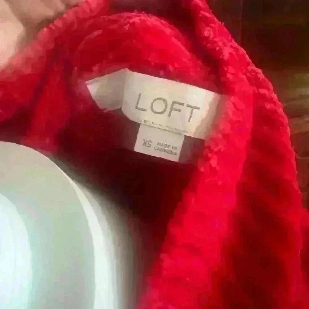 Ann Taylor LOFT red sweater turtle neck. Worn once super soft XS. Long sleeve. - Picture 4 of 15